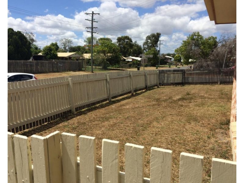 14 Fitzgerald Street, Gracemere QLD 4702